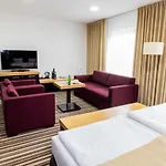 Parkhotel Congress Center Hotel 4*