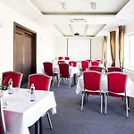Parkhotel Congress Center 4*