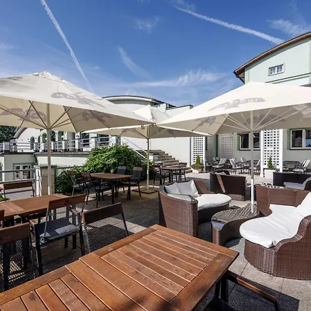 Hotel Parkhotel Congress Center 4*