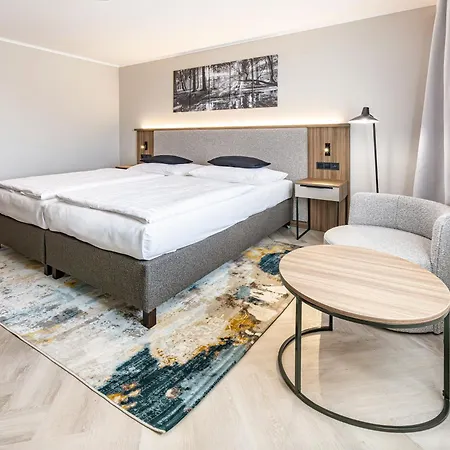 Hotel Parkhotel Congress Center 4*