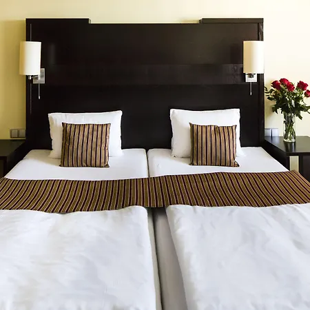 Hotel Parkhotel Congress Center 4*
