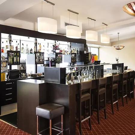 Parkhotel Congress Center 4*
