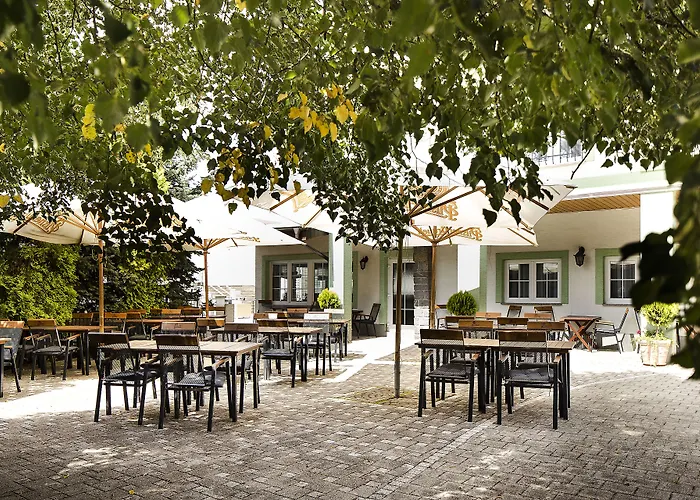 Parkhotel Congress Center מלון פלזן