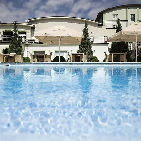 Parkhotel Congress Center Hotel 4*